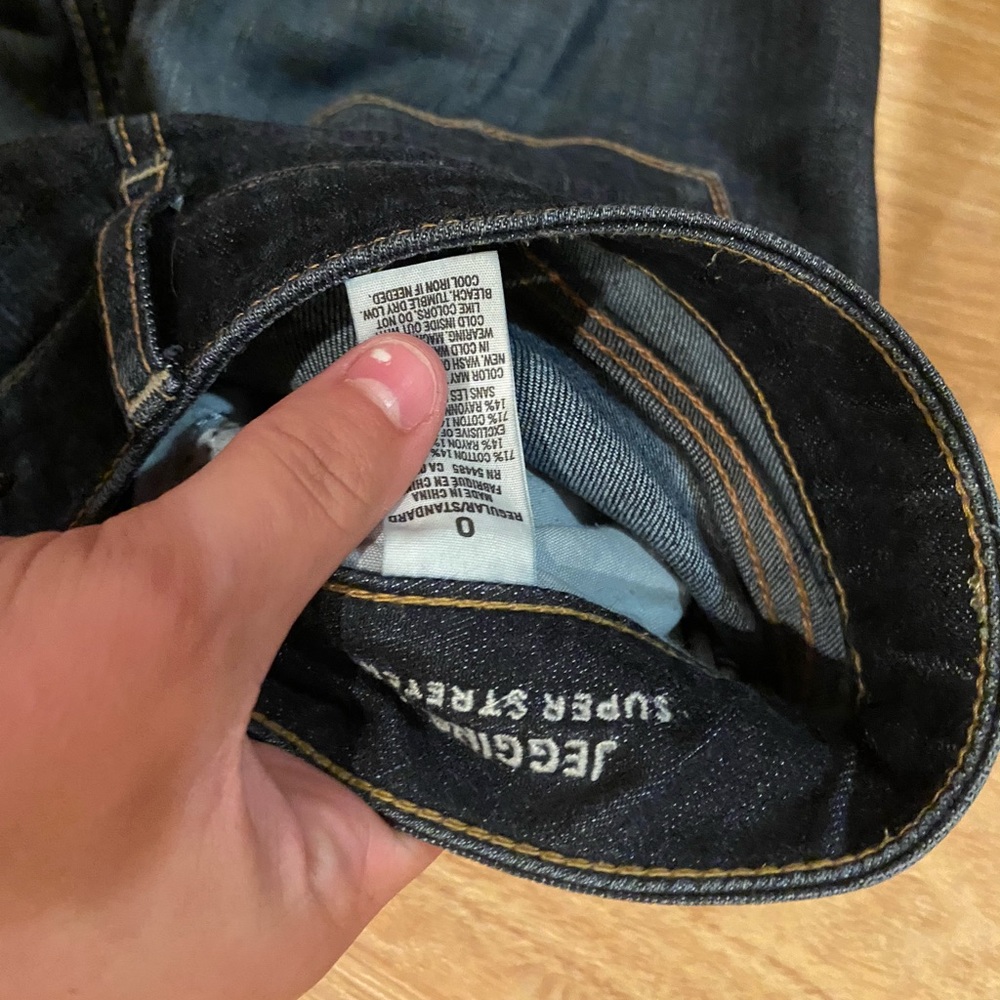 Dark wash jeggings